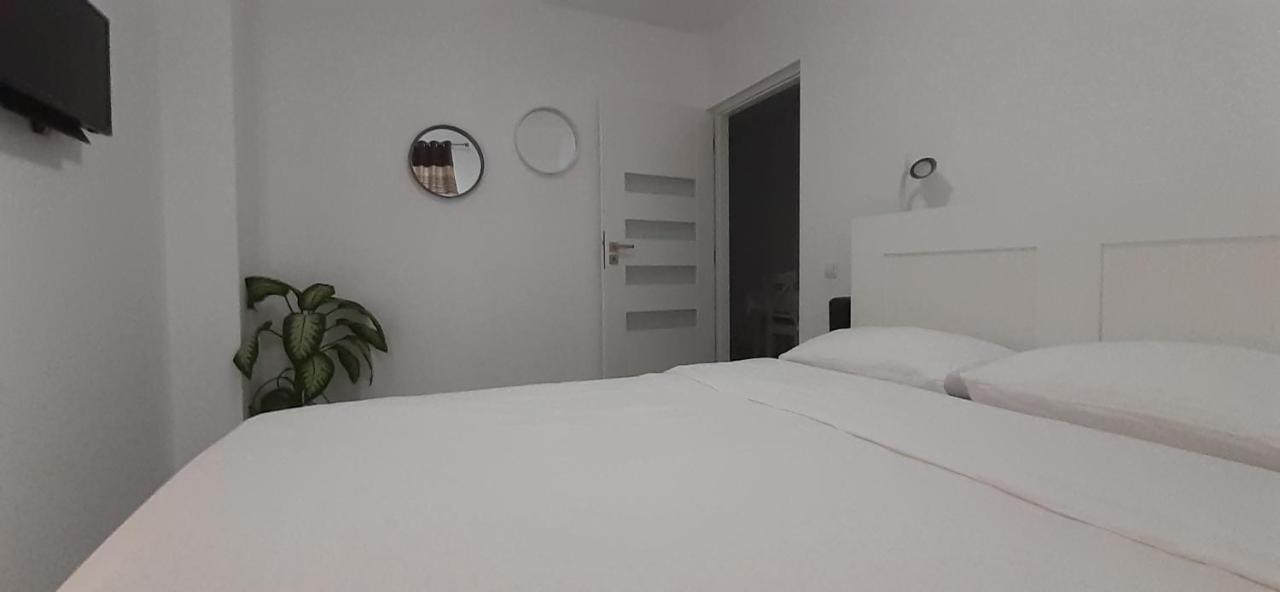Adma Apartments Sibiu Bagian luar foto